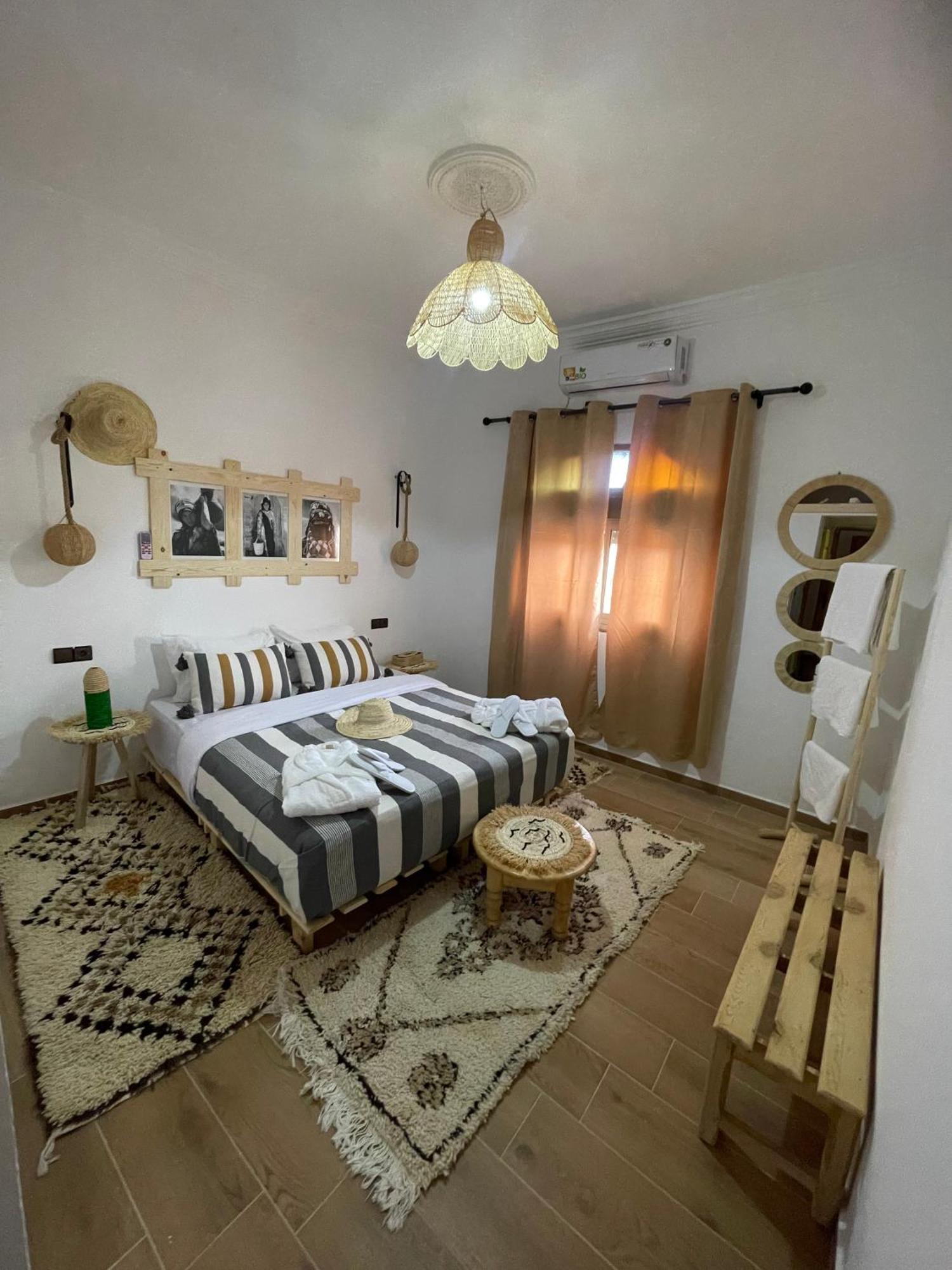 Dar Mgouna Roses Kelaat-M'Gouna ภายนอก รูปภาพ