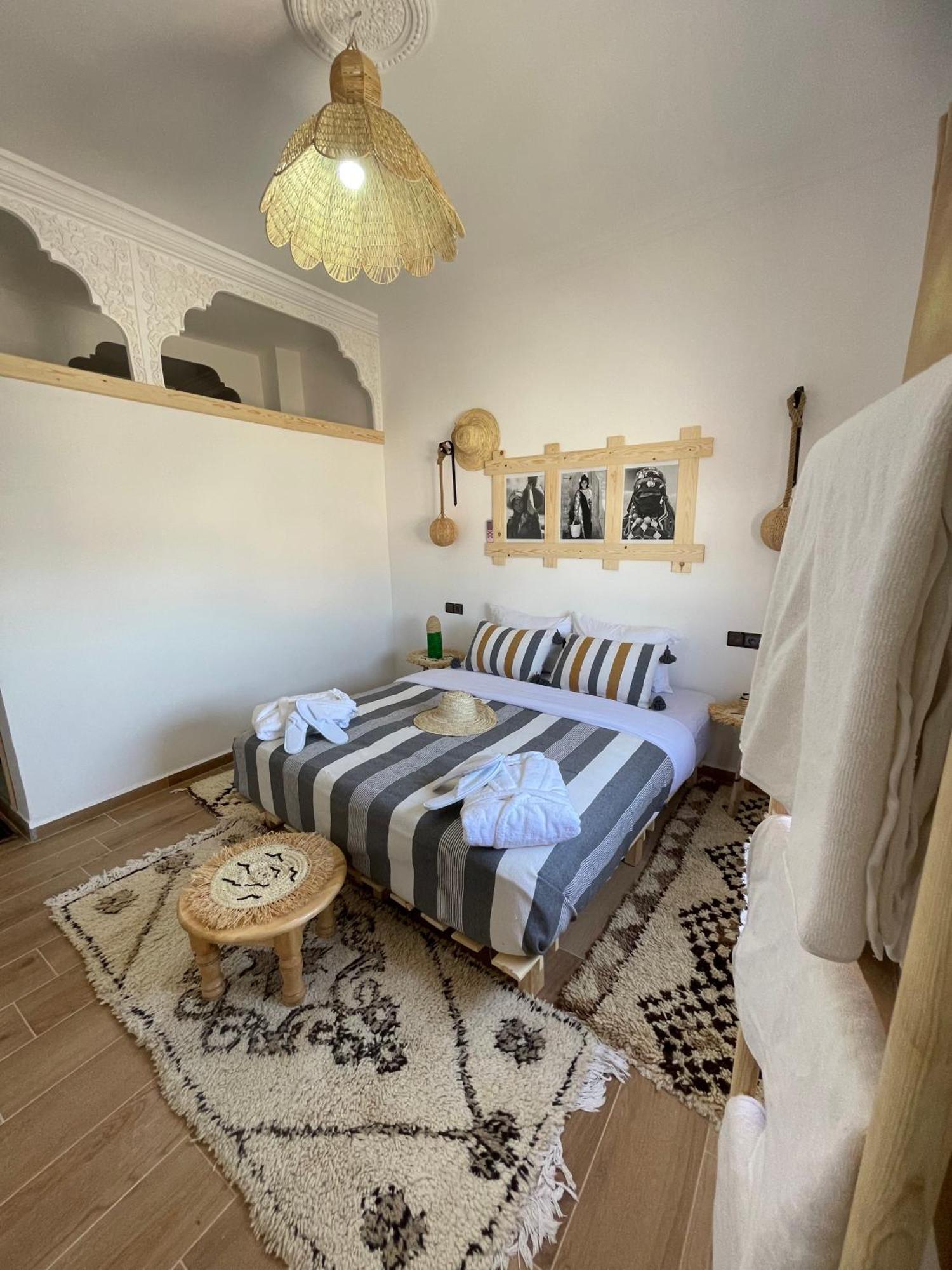 Dar Mgouna Roses Kelaat-M'Gouna ภายนอก รูปภาพ